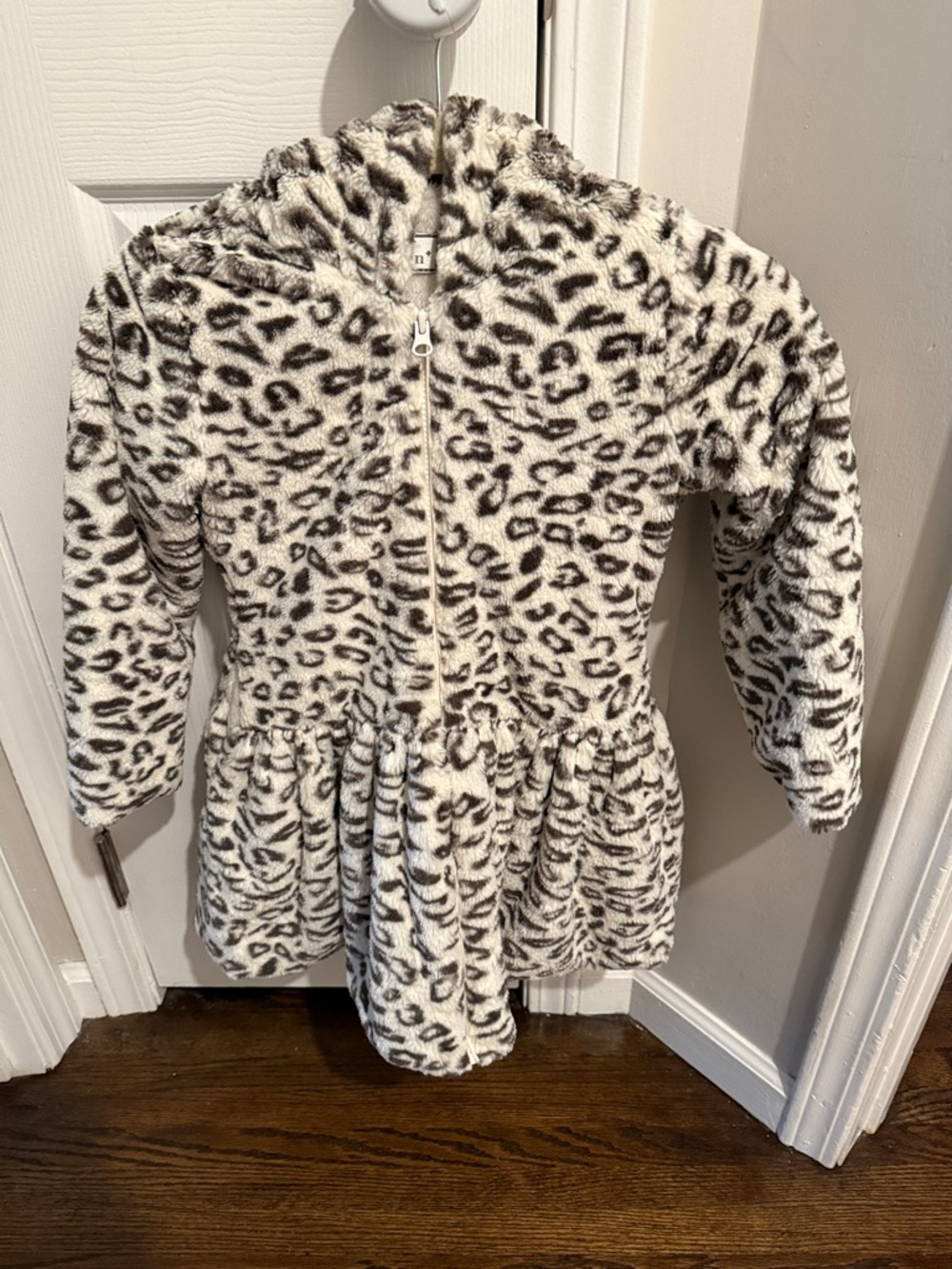 Girls Fuzzy Leopard Print Hooded Zip Dress